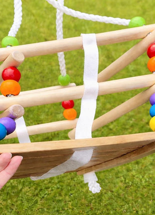 Dečija drvena ljuljaška KINDER HOME sa kaišem i bočnim stranama – do 70 kg, 30×30 cm