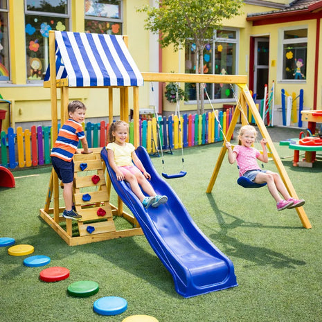 Dečiji drveni set za igru na otvorenom KINDER HOME 4 u 1 – tobogan 1,8 m, 2 ljuljaške, penjalica i mreža od konopaca, 308×318×244 cm