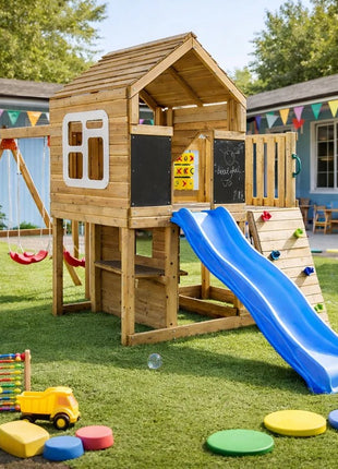 Velika dečija drvena kućica za igru KINDER HOME za dvorište sa toboganom, 2 ljuljaške, penjalicom i peskarnikom – 250×150×267 cm