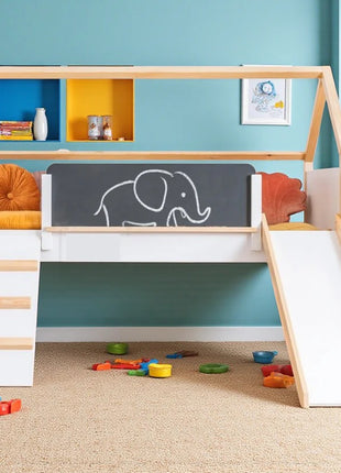 Kućica za dečiji krevet KINDER HOME, Montesori, dvospratna, tobogan, crna tabla, ram dušeka 90k200 cm