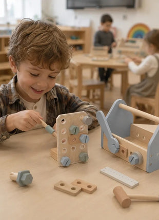 KINDER HOME Dečija drvena kutija za alat, mini radionica sa 22 dela, plava