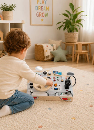 Dečjia drvena tabla Autić KINDER HOME, volan sa dugmićima i zvucima, Montesori igračka